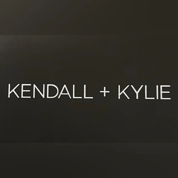 KENDALL & KYLIE LIGHT BLUE WEDGES! 9- NWTIB - Picture 10 of 11